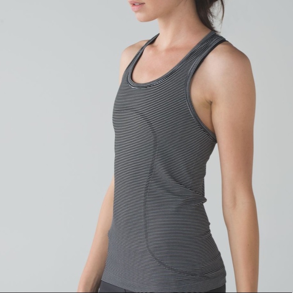 LULULEMON SWIFTLY TECH RACERBACK 6